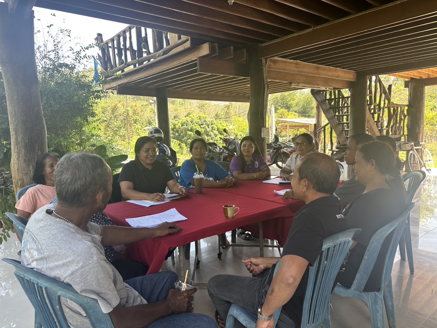 สพอ.นาโยง จังหวัดตรัง ร่วมประชุมคณะกรรมการกองทุนโครงการแก้ไขปัญหาความยากจน 