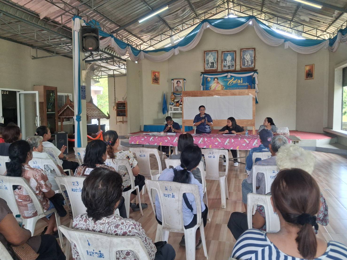 พช.นาโยง จ.ตรัง ร่วมเวทีทบทวน ปรับปรุงแผนพัฒนาหมู่บ้าน