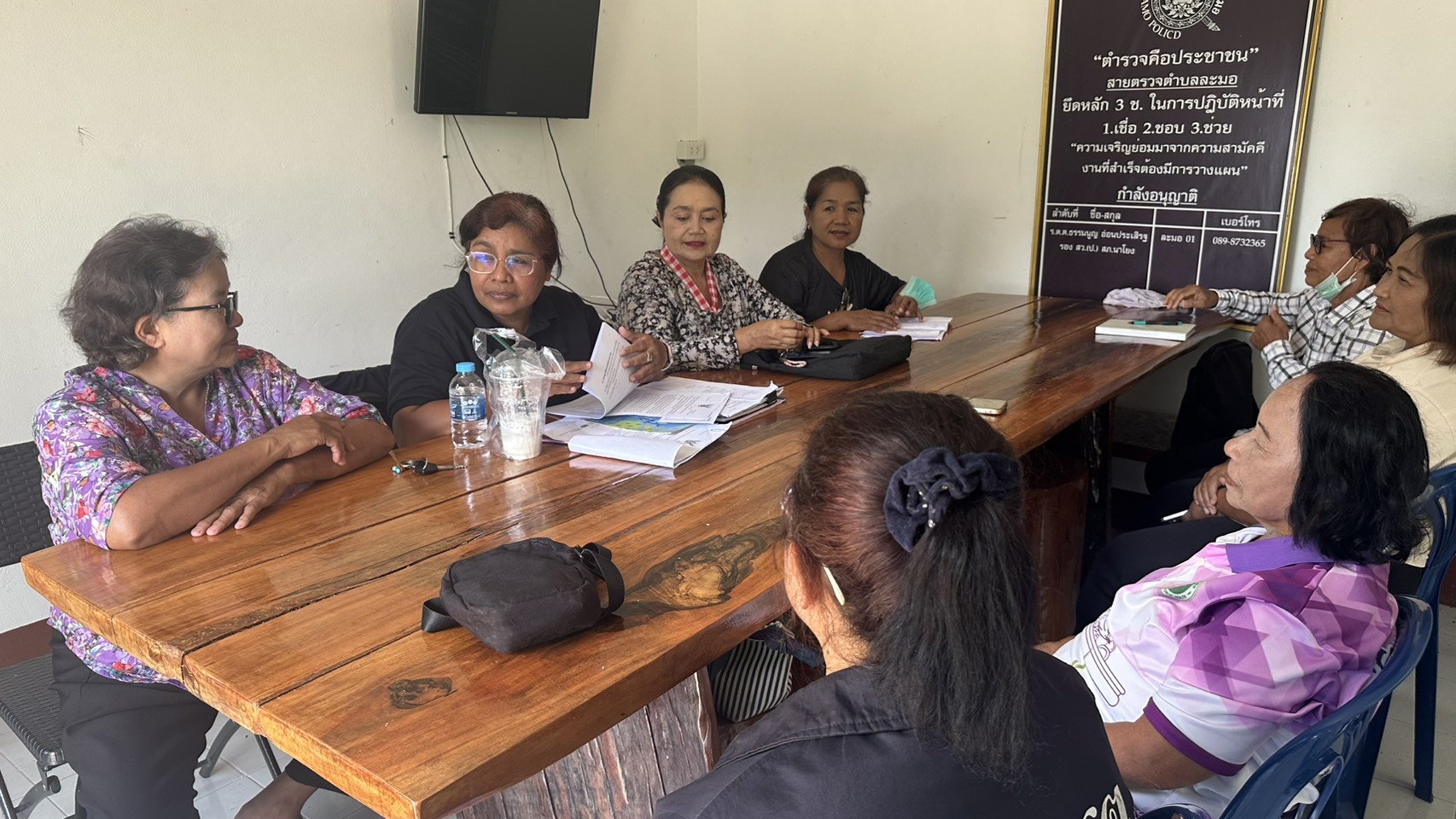 สพอ.นาโยง จังหวัดตรัง  ขับเคลื่อนงานกองทุนพัฒนาบทบาทสตรีตำบลละมอ 