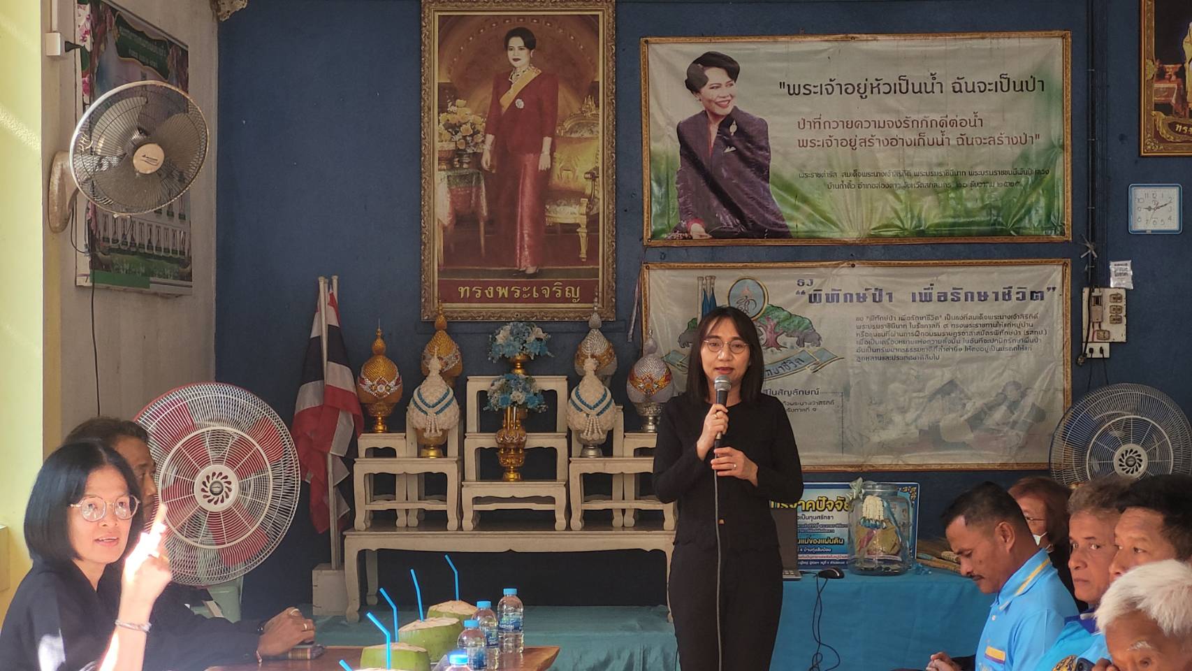 สพอ.นาโยง จังหวัดตรัง ต้อนรับคณะทำงานพิจารณาหมู่บ้านกองทุนแม่ของแผ่นดินที่มีผลงานเป็นเลิศ 