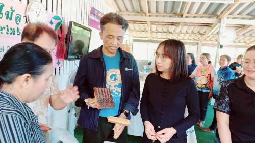 สพอ.นาโยง จังหวัดตรัง. ร่วมขับเคลื่อนการดำเนินงานเงินอุดหนุนกองทุนพัฒนาบทบาทสตรี จังหวัดตรัง