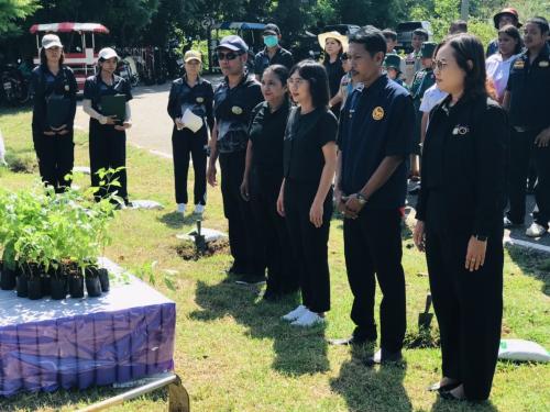 สพอ.นาโยง จังหวัดตรัง ร่วมโครงการส่งเสริม และพัฒนาการท่องเที่ยวเชิงอนุรักษ์ (ปลูกต้นทองอุไร) 